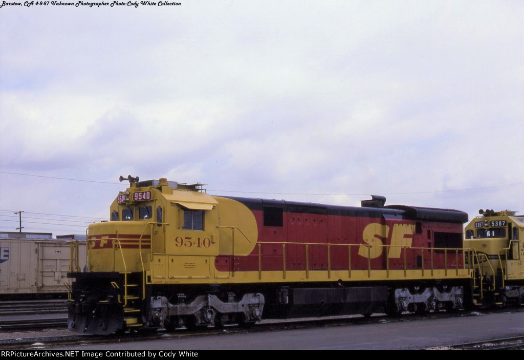 Atchison Topeka and Santa Fe SF30C 9540